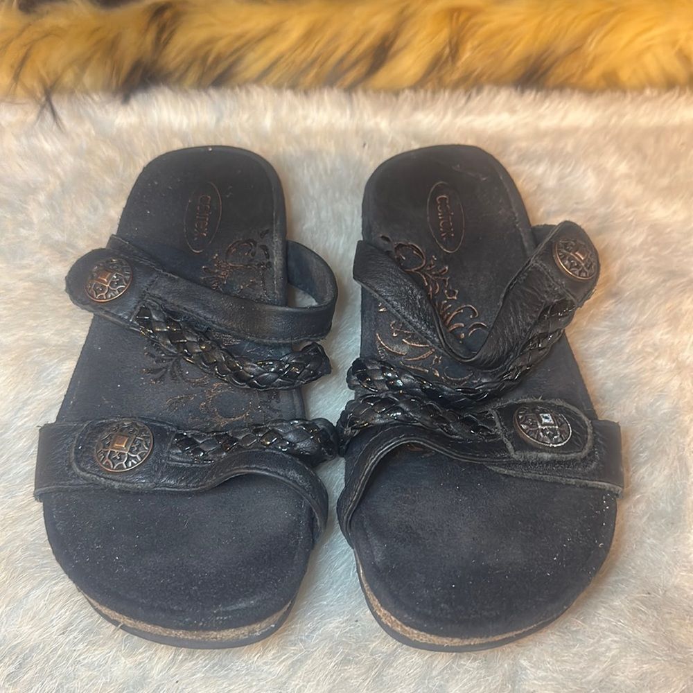 Aetrex shoes size 6